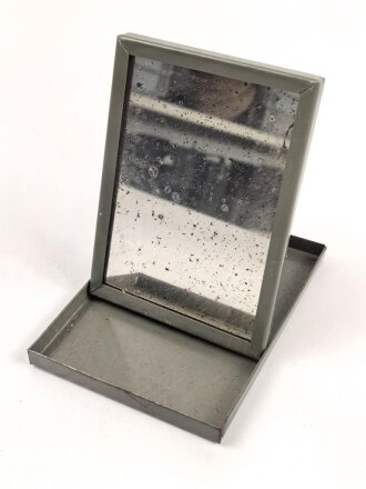 Faltbarer Rasierspiegel aus Blech, 7 ,5 x 11cm