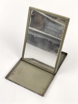 Faltbarer Rasierspiegel aus Blech, 11 x 15cm