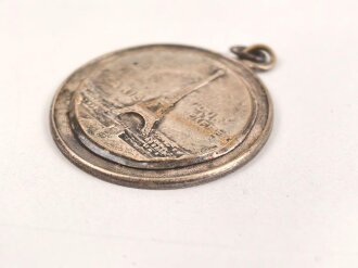 Damenanhänger für eine Kette, Durchmesser 31mm,...