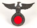 Tischadler / Parteiadler NSDAP  zum Aufstellen . Buntmetall, Flügelspannweite 23cm, das Hakenkreuz poliert. Sehr guter Zustand
