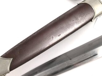 SA Dienstdolch, saubere Klinge von "AESCULAP Tuttlingen" Getragenes Stück in gutem Gesamtzustand