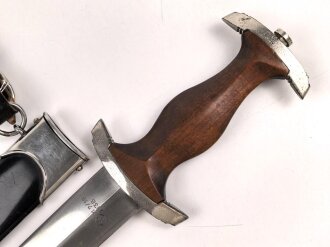 NSKK Dienstdolch, saubere Klinge von  M7/19 " Eduard Wüsthof "  datiert 1938 . Minimal getragenes Stück in sehr gutem Gesamtzustand.