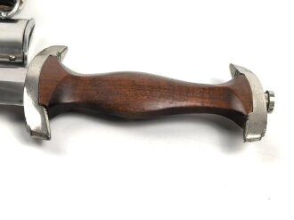NSKK Dienstdolch, saubere Klinge von  M7/19 " Eduard Wüsthof "  datiert 1938 . Minimal getragenes Stück in sehr gutem Gesamtzustand.