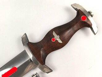 NSKK Dienstdolch, saubere Klinge von  M7/19 " Eduard Wüsthof "  datiert 1938 . Minimal getragenes Stück in sehr gutem Gesamtzustand.