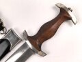 NSKK Dienstdolch, saubere Klinge von  M7/19 " Eduard Wüsthof "  datiert 1938 . Minimal getragenes Stück in sehr gutem Gesamtzustand.