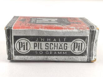 Pack " Pil Schäg" Tabak, ungeöffnet, Steuerbanderole mit Hakenkreuz