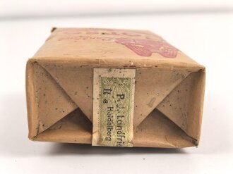 Pack " Landfried  Corso " Tabak, ungeöffnet, Steuerbanderole mit schwach geprägtem Hakenkreuz