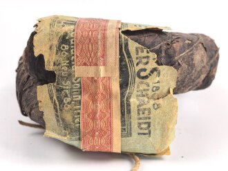 Pack " Schwarzer Rolltabak" , ungeöffnet, Steuerbanderole ohne Hakenkreuz