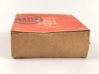 Pack " Sulima Record " Zigaretten, ungeöffnet, Steuerbanderole mit Hakenkreuz