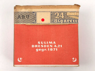 Pack " Sulima Record " Zigaretten, ungeöffnet, Steuerbanderole mit Hakenkreuz