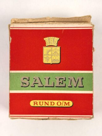 Pack " SALEM " Zigaretten, ungeöffnet, Steuerbanderole mit Hakenkreuz