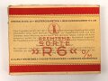 Pack " R 6 " Zigaretten, ungeöffnet, Steuerbanderole mit Hakenkreuz