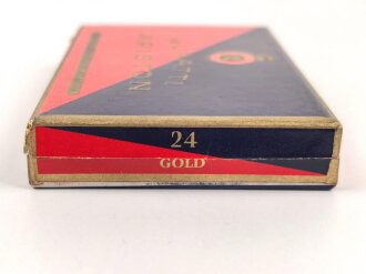 Pack "Muratti Ariston gold " Zigaretten, ungeöffnet, Steuerbanderole mit Hakenkreuz