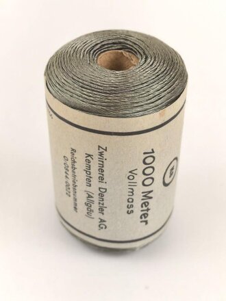 Rolle " 1000 Meter Obergarn" feldgrau, mit Reichsbetriebsnummer