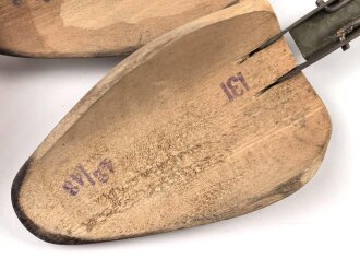 Paar Schuhspanner "Del Ka" sieht man so immer mal wieder in Offiziers Stiefeletten. Grösse 42/43, ungereinigtes Paar