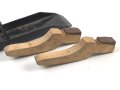 Stiefelauszieher " Stiefelknecht" aus Holz ohne Bezeichnung. Tornisterformat