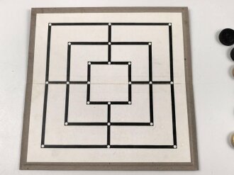 "Dame und Mühle Spiel" unseren in Felde stehenden Arbeitskameraden gewidmet von " Kienzle Uhrenfabriken AG Schwenningen"