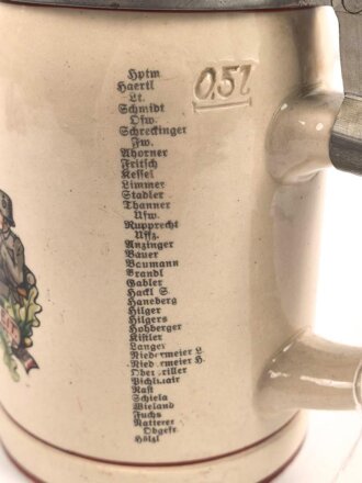 Erinnerungskrug, Steingut Bierkrug 0,5 Liter "  12. ( MG ) Komp. Infanterie Regiment 19 Freising"  1936-1938. Gebraucht, guter Zustand