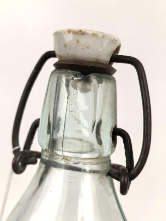 Glasflasche " Eigentum der Luftwaffe" Höhe 19cm, guter Gesamtzustand