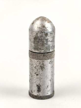 Feuerzeug aus Aluminium . Gesamthöhe 62mm, Funktion...