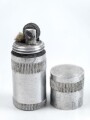 Feuerzeug aus Aluminium . Gesamthöhe 50mm, Funktion nicht geprüft, leer