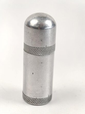 Feuerzeug aus Aluminium . Gesamthöhe 58mm, Funktion nicht geprüft, leer