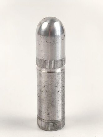 Feuerzeug aus Aluminium . Gesamthöhe 76mm, Funktion nicht geprüft, leer