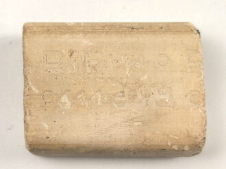 Stück Einheitsseife, "RIF = Reichsstelle für Industrielle Fette und Waschmittel".