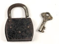 Kleines Vorhängeschloss " Stabil" mit dem passenden Schlüssel