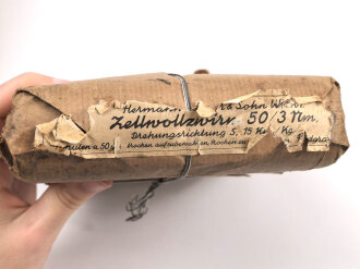 Rolle 50 Gramm "Zellwollzwirn" Feldgrau . Sie erhalten eine ( 1 ) Rolle aus der originalen Umverpackung.