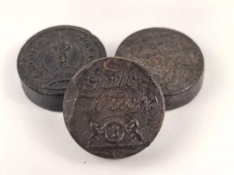 Drei Stück  Wachs für Lederzeug, Durchmesser je ca. 4cm