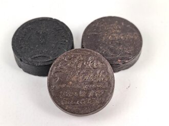 Drei Stück  Wachs für Lederzeug, Durchmesser je ca. 4cm