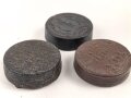 Drei Stück  Wachs für Lederzeug, Durchmesser je ca. 4cm