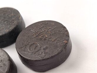 Drei Stück  Wachs für Lederzeug, Durchmesser je ca. 4cm