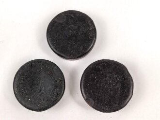 Drei Stück  Wachs für Lederzeug, Durchmesser je ca. 4cm