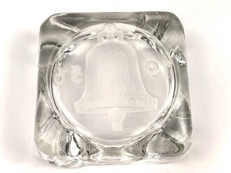 Olympische Spiele 1936 , Glasaschenbecher " Ich rufe die Jugend der Welt" 11,5 x 11,5cm