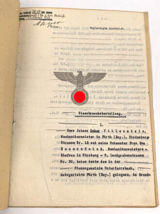 Urkunde von einem Notar an ein Fahrzeughändlerehepaar aus Fürth, über DIN A4, datiert 1940