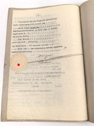 Urkunde von einem Notar an ein Fahrradgeschäftsinhabersehepaar aus Fürth, über DIN A4, datiert 1945