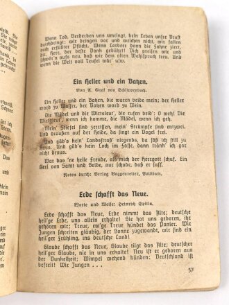 "Sturm- und Kampflieder für Front und Heimat" 125 Seiten, DIN A6, stark gebraucht, Einband lose