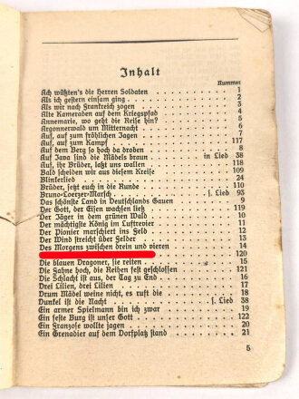 "Liederbuch der Wehrmacht" 80 Seiten, DIN A6, stark gebraucht, Einband lose