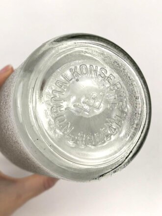 "Normalkonserve" Behälter, exakt in Jim Pools Buch "Rations of the german Wehrmacht in World war II" auf Seite 96 abgebildet