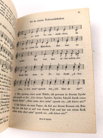 "Das neue Soldaten-Liederbuch" , Textbuch mit Melodien 2 stimmig, 80 Seiten, gebraucht