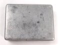 Kriegsgefangenschaft , kleine Dose aus Aluminium " Dachau 1946"  6,5 x 8,5 x 2cm