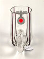 Trinkgefäß aus Glas mit Parteiadler. Unbeschädigtes Stück, Höhe 11cm