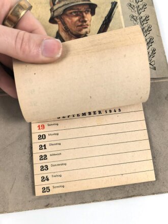 Kriegsopfer Wandkalender der Nationalsozialistischen Kriegsopferversorgung 1943. Maße etwa 16 23cm