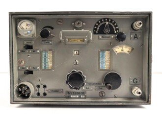 Tornister Empänger Berta , Torn.E.b. /24b-305 datiert 1937.  Gehäuse zugehörig, aber überlackiert. Guter Gesamtzustand, Funktion nicht geprüft