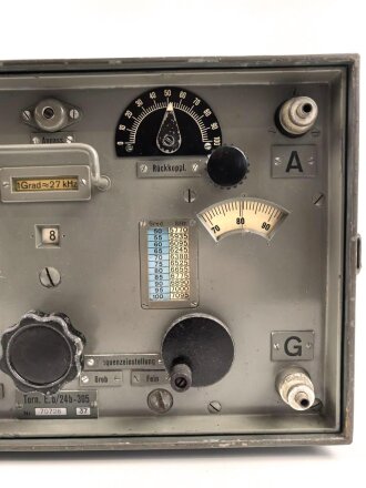 Tornister Empänger Berta , Torn.E.b. /24b-305 datiert 1937.  Gehäuse zugehörig, aber überlackiert. Guter Gesamtzustand, Funktion nicht geprüft