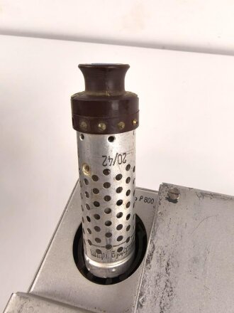 Tornister Empänger Berta , Torn.E.b.U.1, datiert 1939. Sonderausführung 2300- 3100 kHz. Gehäuse überlackiert, Funktion nicht geprüft