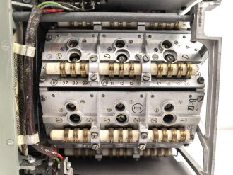 Tornister Empänger Berta , Torn.E.b.U.1, datiert 1939. Sonderausführung 2300- 3100 kHz. Gehäuse überlackiert, Funktion nicht geprüft