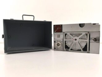 Tornister Empänger Berta , Torn.E.b.U.1, datiert 1939. Sonderausführung 2300- 3100 kHz. Gehäuse überlackiert, Funktion nicht geprüft